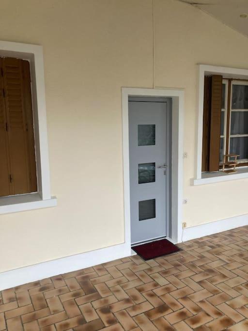 Ferienwohnung 3 Pieces Calme, Terrasse Et Parking Prive Courcouronnes Exterior foto